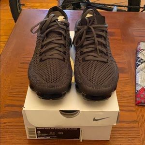 Nike women’s vapor max fly knit